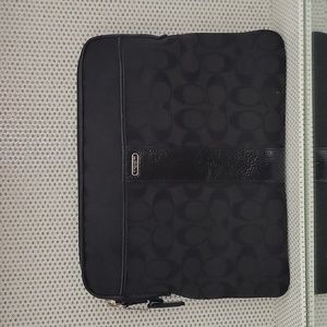 Authentic Coach case